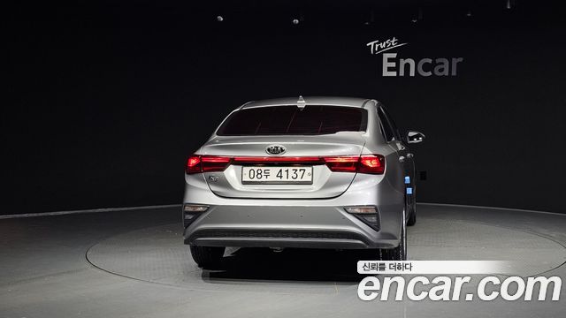Kia K3 из Кореи Encar