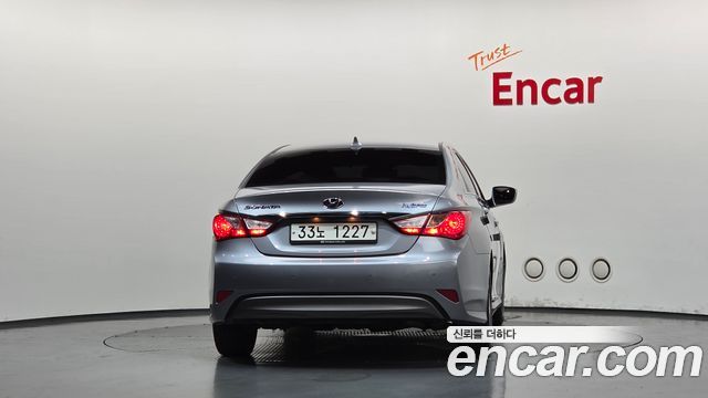 Hyundai Sonata 2.0 Smart — пробег 123 360 км — фото 4 из 5