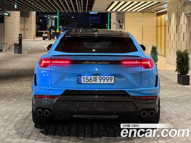 Lamborghini Urus 4.0 V8 Performante — пробег 12 000 км — фото 5 из 5